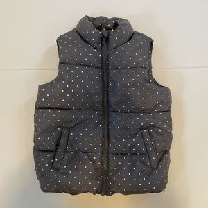 Gray polka dot puffer vest 5T